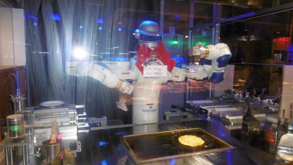 ハウステンボス　変なレストラン料理長のお好み焼きロボット