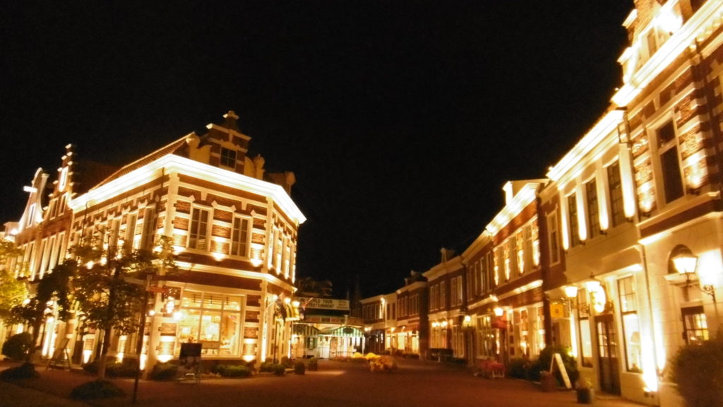 ハウステンボス、アムステルダム広場周辺の夜景、イルミネーション インスタ映え